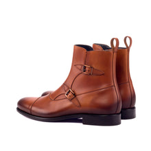 Load image into Gallery viewer, Luno Tan Crust with two tone Leather Octavian Buckle boot
